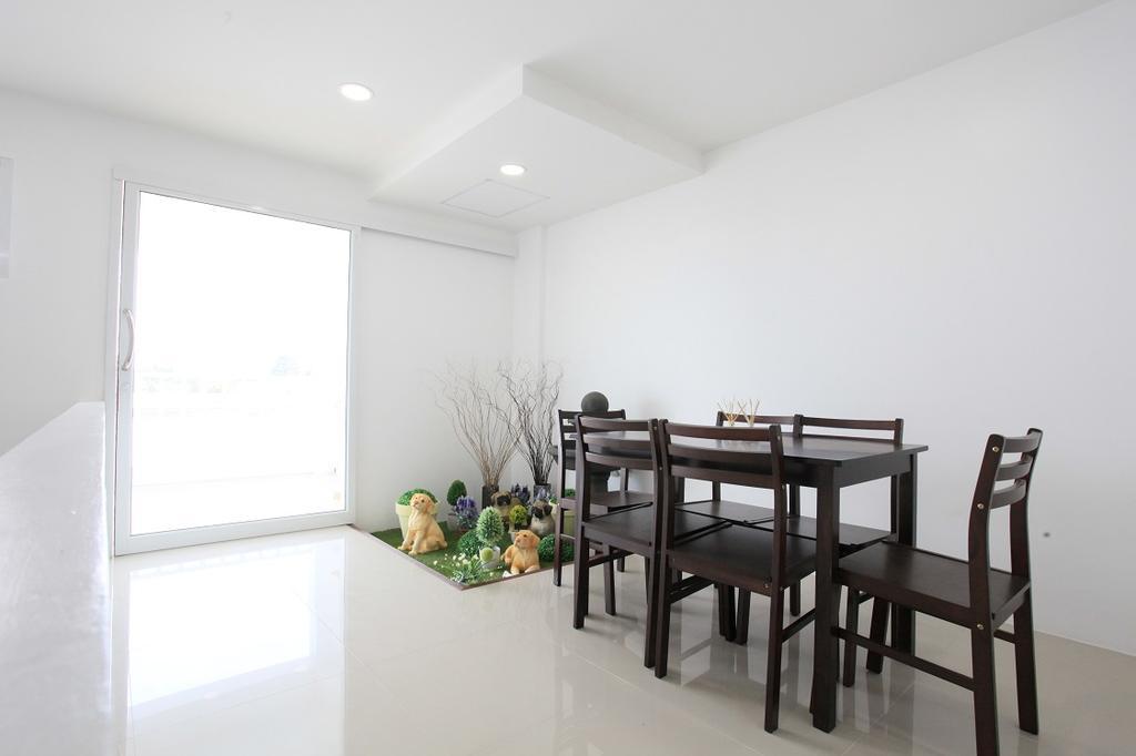 Apartamento Living By Grace Si Sunthon Exterior foto